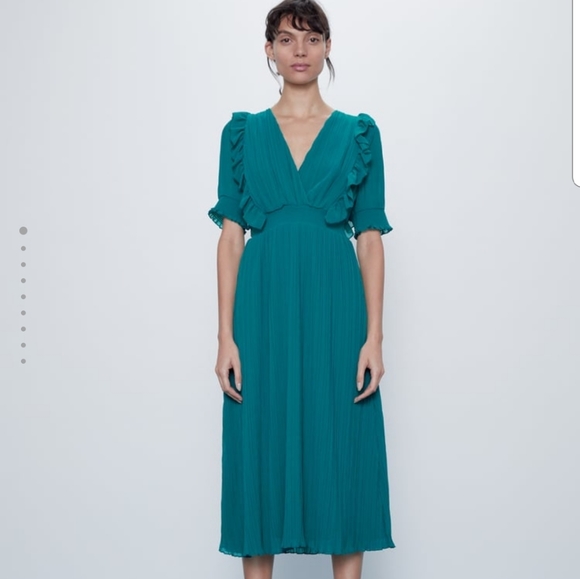 ZARA Pleated Emerald Dress Sz XS - Picture 2 of 7